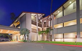 Ramada Carlsbad by The Sea Hotel